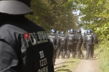 Disrupt/Tesla, Freitag, 10. Mai 2024 | Manuela Hillekamps | <a href=/confor2/?bld=82243&t=d&pst=82240&aid=613&dc=1115&i1=Manuela%20Hillekamps><strong>Download Bild 82243...</strong></a> |