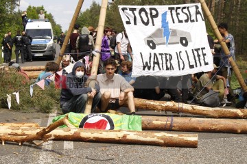 Disrupt/Tesla, Freitag, 10. Mai 2024 | Manuela Hillekamps | <a href=/confor2/?bld=82248&t=d&pst=82240&aid=613&dc=1231&i1=Manuela%20Hillekamps><strong>Download Bild 82248...</strong></a> |