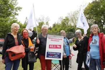 Disrupt/Tesla, Samstag, 11.05.2024 | Manuela Hillekamps | <a href=/confor2/?bld=82296&t=d&pst=82293&aid=613&dc=1403&i1=Manuela%20Hillekamps><strong>Download Bild 82296...</strong></a> |