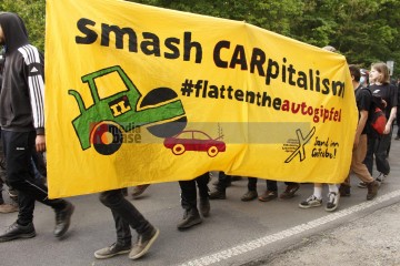 Disrupt/Tesla, Samstag, 11.05.2024 | Manuela Hillekamps | <a href=/confor2/?bld=82299&t=d&pst=82293&aid=613&dc=1420&i1=Manuela%20Hillekamps><strong>Download Bild 82299...</strong></a> |