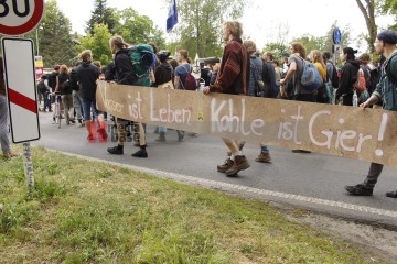 Disrupt/Tesla, Samstag, 11.05.2024 | Manuela Hillekamps | <a href=/confor2/?bld=82301&t=d&pst=82293&aid=613&dc=1421&i1=Manuela%20Hillekamps><strong>Download Bild 82301...</strong></a> |