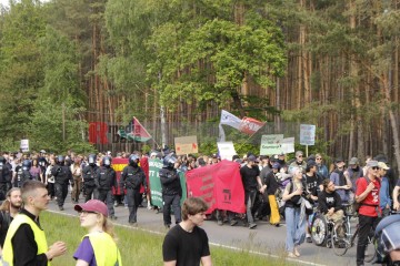 Disrupt/Tesla, Samstag, 11.05.2024 | Manuela Hillekamps | <a href=/confor2/?bld=82311&t=d&pst=82293&aid=613&dc=1530&i1=Manuela%20Hillekamps><strong>Download Bild 82311...</strong></a> |