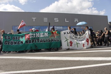 Disrupt/Tesla, Samstag, 11.05.2024 | Manuela Hillekamps | <a href=/confor2/?bld=82318&t=d&pst=82293&aid=613&dc=1618&i1=Manuela%20Hillekamps><strong>Download Bild 82318...</strong></a> |