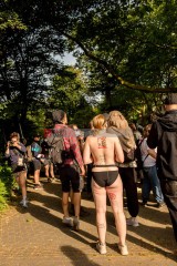 Laut - Bunt - Entschlossen! Protest gegen den Bundesparteitag der AfD in Essen | Christian Schneider | <a href=/confor2/?bld=83059&t=d&pst=82663&aid=615&dc=1323&i1=Christian%20Schneider><strong>Download Bild 83059...</strong></a> |