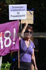 My Body, My Choice – Demo am 21.9. in Köln | Manuela Hillekamps / R-mediabase | <a href=/confor2/?bld=85765&t=d&pst=85688&aid=613&dc=1343&i1=Manuela%20Hillekamps%20/%20R-mediabase><strong>Download Bild 85765...</strong></a>  |