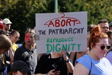 My Body, My Choice – Demo am 21.9. in Köln | Manuela Hillekamps / R-mediabase | <a href=/confor2/?bld=85757&t=d&pst=85688&aid=613&dc=1342&i1=Manuela%20Hillekamps%20/%20R-mediabase><strong>Download Bild 85757...</strong></a>  |