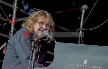 Während des Rudolstadt Festivals im Juli 2018: Hans-Eckardt Wenzel | Jens Schulze / R-mediabase | <a href=/confor2/?bld=86550&t=r&pst=86541&aid=146&dc=1054&i1=Jens%20Schulze%20/%20R-mediabase>Anfrage Bildnr: 86550</a> |