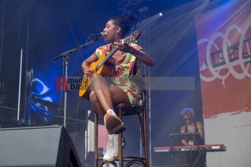 Während des Rudolstadt Festivals im Juli 2023: Bia Ferreira | Jens Schulze / R-mediabase | <a href=/confor2/?bld=86577&t=r&pst=86541&aid=146&dc=1054&i1=Jens%20Schulze%20/%20R-mediabase>Anfrage Bildnr: 86577</a> |