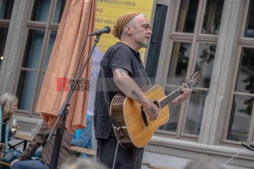 Während des Rudolstadt Festivals im Oktober 2024: Bastian Bandt | Jens Schulze / R-mediabase | <a href=/confor2/?bld=86574&t=r&pst=86541&aid=146&dc=1054&i1=Jens%20Schulze%20/%20R-mediabase>Anfrage Bildnr: 86574</a> |