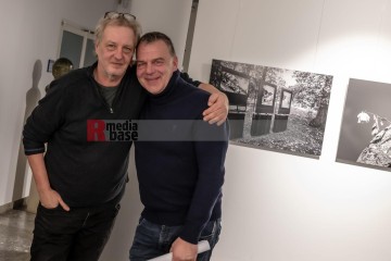 20250127 Ausstellungseröffnung zum 80. Jahrestag Befreiung von Auschwitz | Jens Schulze / R-mediabase | <a href=/confor2/?bld=91227&t=d&pst=91207&aid=146&dc=1933&i1=Jens%20Schulze%20/%20R-mediabase><strong>Download Bild 91227...</strong></a>  |