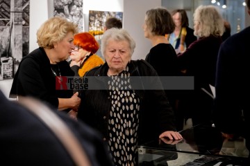 20250127 Ausstellungseröffnung zum 80. Jahrestag Befreiung von Auschwitz | Jens Schulze / R-mediabase | <a href=/confor2/?bld=91231&t=d&pst=91207&aid=146&dc=1933&i1=Jens%20Schulze%20/%20R-mediabase><strong>Download Bild 91231...</strong></a>  |