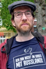 Ostermarsch in Dortmund am Ostermontag, 21.4.2025 | Bitzel / R-mediabase | <a href=/confor2/?bld=93390&t=d&pst=93374&aid=70&dc=0923&i1=Bitzel%20/%20R-mediabase><strong>Download Bild 93390...</strong></a>  |