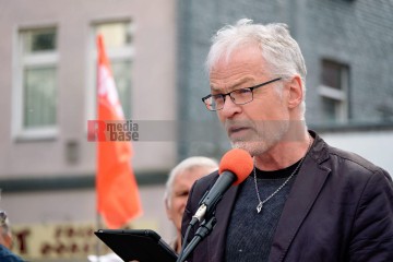 Ostermarsch in Dortmund am Ostermontag, 21.4.2025 | Bitzel / R-mediabase | <a href=/confor2/?bld=93395&t=d&pst=93374&aid=70&dc=0923&i1=Bitzel%20/%20R-mediabase><strong>Download Bild 93395...</strong></a>  |