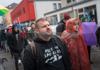 © 2025 These images are freely usable for all purposes aligned with the spirit and intentions of the original event, as well as for personal, non-commercial use. This includes, but is not limited to, personal social media profiles. Any use contradicting or diverging from the event's intentions is not permitted. | Stephan Gelenscher / R-mediabase | <a href=/confor2/?bld=92862&t=d&pst=92833&aid=797&dc=0932&i1=Stephan%20Gelenscher%20/%20R-mediabase><strong>Download Bild 92862...</strong></a>  |