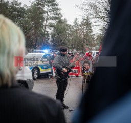 © 2025 These images are freely usable for all purposes aligned with the spirit and intentions of the original event, as well as for personal, non-commercial use. This includes, but is not limited to, personal social media profiles. Any use contradicting or diverging from the event's intentions is not permitted. | Stephan Gelenscher / R-mediabase | <a href=/confor2/?bld=92901&t=d&pst=92833&aid=797&dc=0933&i1=Stephan%20Gelenscher%20/%20R-mediabase><strong>Download Bild 92901...</strong></a>  |