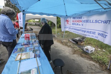 80. Jahrestag der Befreiung – Veranstaltung am Museum Berlin Karlshorst | Rudi Denner/R-mediabase / R-mediabase | <a href=/confor2/?bld=94348&t=d&pst=94339&aid=86&dc=1332&i1=Rudi%20Denner/R-mediabase%20/%20R-mediabase><strong>Download Bild 94348...</strong></a>  |