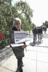 80. Jahrestag der Befreiung – Gedenken am sowjetischen Ehrenmal im Treptower Park | Rudi Denner/R-mediabase / R-mediabase | <a href=/confor2/?bld=94389&t=d&pst=94374&aid=86&dc=1342&i1=Rudi%20Denner/R-mediabase%20/%20R-mediabase><strong>Download Bild 94389...</strong></a>  |