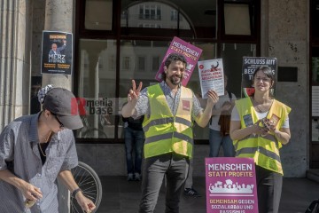 ERSTER Mai 2025 Berlin – „Mach dich stark mit uns“: DGB ruft zur Demo auf | Jens Schulze / R-mediabase | <a href=/confor2/?bld=93891&t=d&pst=93880&aid=146&dc=1829&i1=Jens%20Schulze%20/%20R-mediabase><strong>Download Bild 93891...</strong></a> |