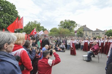 80. Jahrestag der Befreiung – Veranstaltung am Museum Berlin Karlshorst | Rudi Denner/R-mediabase / R-mediabase | <a href=/confor2/?bld=94362&t=d&pst=94339&aid=86&dc=1332&i1=Rudi%20Denner/R-mediabase%20/%20R-mediabase><strong>Download Bild 94362...</strong></a>  |
