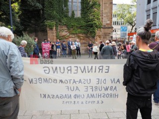 Hiroshima-Gedenken in Dortmund mit IPPNW, attac, AWO , Greenpeace
und dem Dortmunder Friedensforum am 6. August 2025 | Bitzel / R-mediabase | <a href=/confor2/?bld=95192&t=d&pst=95186&aid=70&dc=1614&i1=Bitzel%20/%20R-mediabase><strong>Download Bild 95192...</strong></a> |
