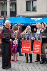 Rheinmetall Entwaffnen Kölner Parade gegen den Krieg. Zusammen gegen die Militarisierung der Gesellschaft | redpicture / R-mediabase | <a href=/confor2/?bld=95539&t=d&pst=95496&aid=81&dc=1645&i1=redpicture%20/%20R-mediabase><strong>Download Bild 95539...</strong></a> |