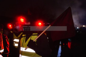 © 2025 These images are freely usable for all purposes aligned with the spirit and intentions of the original event, as well as for personal, non-commercial use. This includes, but is not limited to, personal social media profiles. Any use contradicting or diverging from the event's intentions is not permitted. | Stephan Gelenscher | <a href=/confor2/?bld=96665&t=d&pst=96648&aid=797&dc=1224&i1=Stephan%20Gelenscher><strong>Download Bild 96665...</strong></a> |