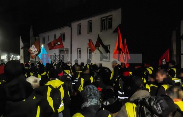 © 2025 These images are freely usable for all purposes aligned with the spirit and intentions of the original event, as well as for personal, non-commercial use. This includes, but is not limited to, personal social media profiles. Any use contradicting or diverging from the event's intentions is not permitted. | Stephan Gelenscher | <a href=/confor2/?bld=96663&t=d&pst=96648&aid=797&dc=1224&i1=Stephan%20Gelenscher><strong>Download Bild 96663...</strong></a> |