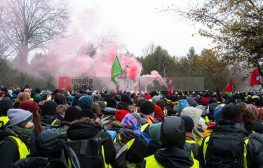 © 2025 These images are freely usable for all purposes aligned with the spirit and intentions of the original event, as well as for personal, non-commercial use. This includes, but is not limited to, personal social media profiles. Any use contradicting or diverging from the event's intentions is not permitted. | Stephan Gelenscher | <a href=/confor2/?bld=96698&t=d&pst=96648&aid=797&dc=1225&i1=Stephan%20Gelenscher><strong>Download Bild 96698...</strong></a> |