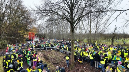 © 2025 These images are freely usable for all purposes aligned with the spirit and intentions of the original event, as well as for personal, non-commercial use. This includes, but is not limited to, personal social media profiles. Any use contradicting or diverging from the event's intentions is not permitted. | Stephan Gelenscher | <a href=/confor2/?bld=96708&t=d&pst=96648&aid=797&dc=1226&i1=Stephan%20Gelenscher><strong>Download Bild 96708...</strong></a> |