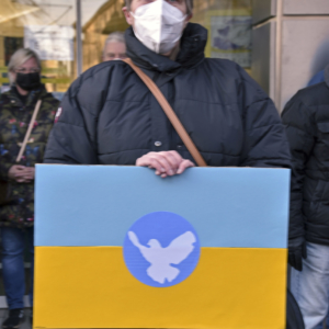 Zollstock ist solidarisch Friedensdemo mit Gebet in Zollstock.