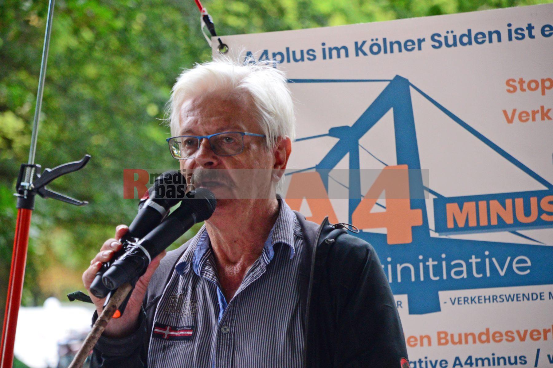 Protest gegen A4plus: Manfred Giesen, Dr. Werner Reh, BUND Protest gegen A4plus: Manfred Giesen, Dr. Werner Reh, BUND