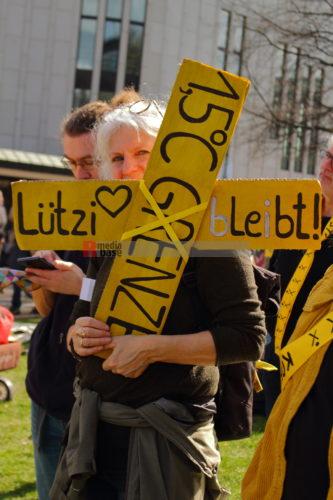 Kundgebung zur Demo: "Die Kohle muss im Boden bleiben – Lützi lebt!"